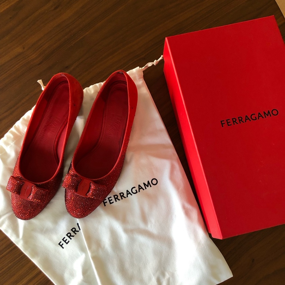 salvatore ferragamo - red suede and swarovski crystal vara pumps